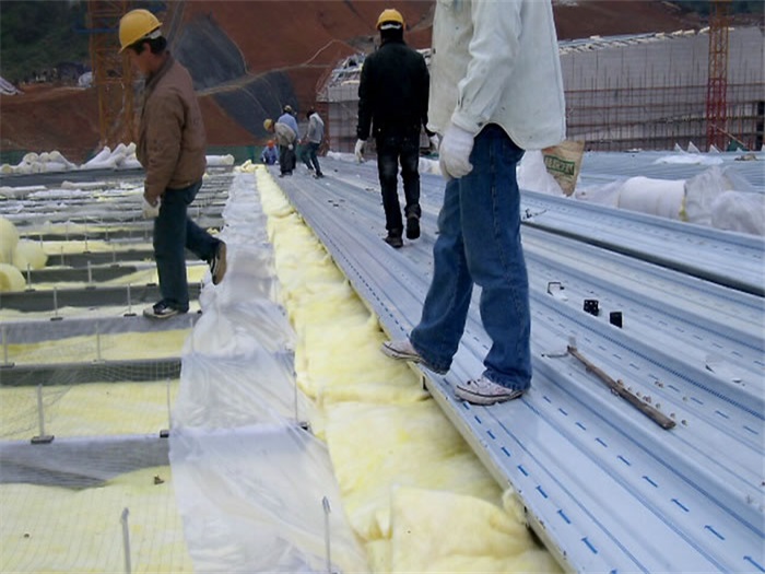 九台安吉县体育馆网架